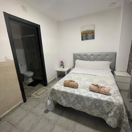 Hotel Mhrosa à Valence Extérieur photo